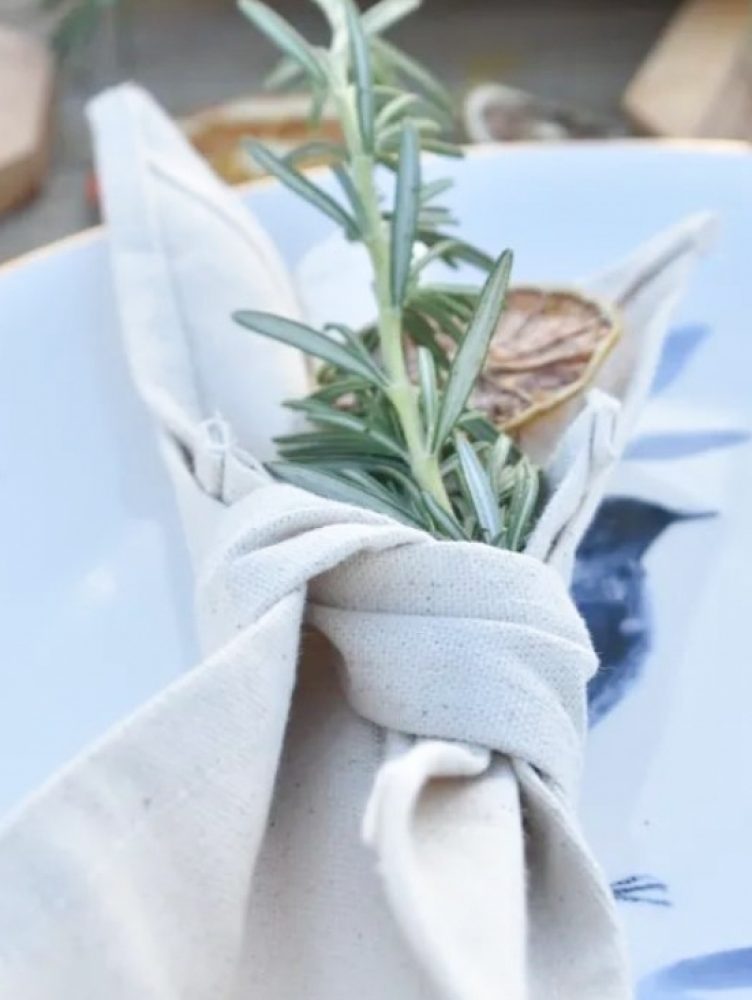 AGUA-DE-BOLDO-3Valesca-Bicicleta-B-N-2021