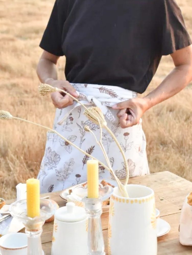 AGUA-DE-BOLDO-4Valesca-Bicicleta-B-N-2021