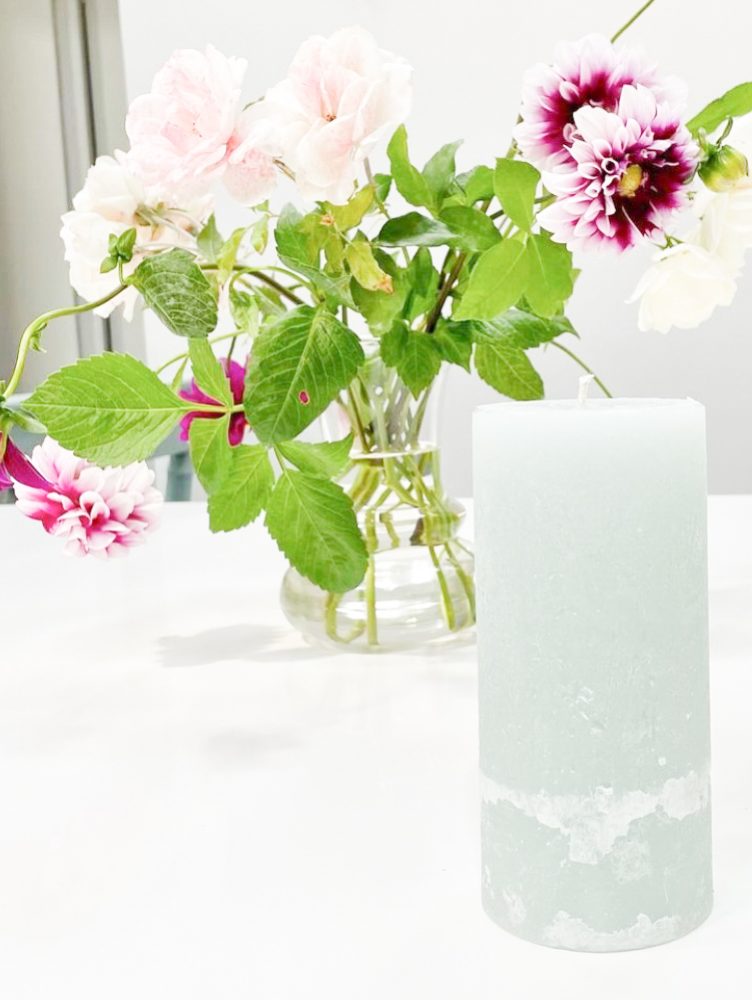 DE-VELA-4Valesca-Bicicleta-B-N-2021