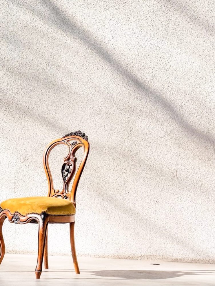 LAS-SIETE-VIDAS-DEL-MUEBLE-2Valesca-Bicicleta-B-N-2021