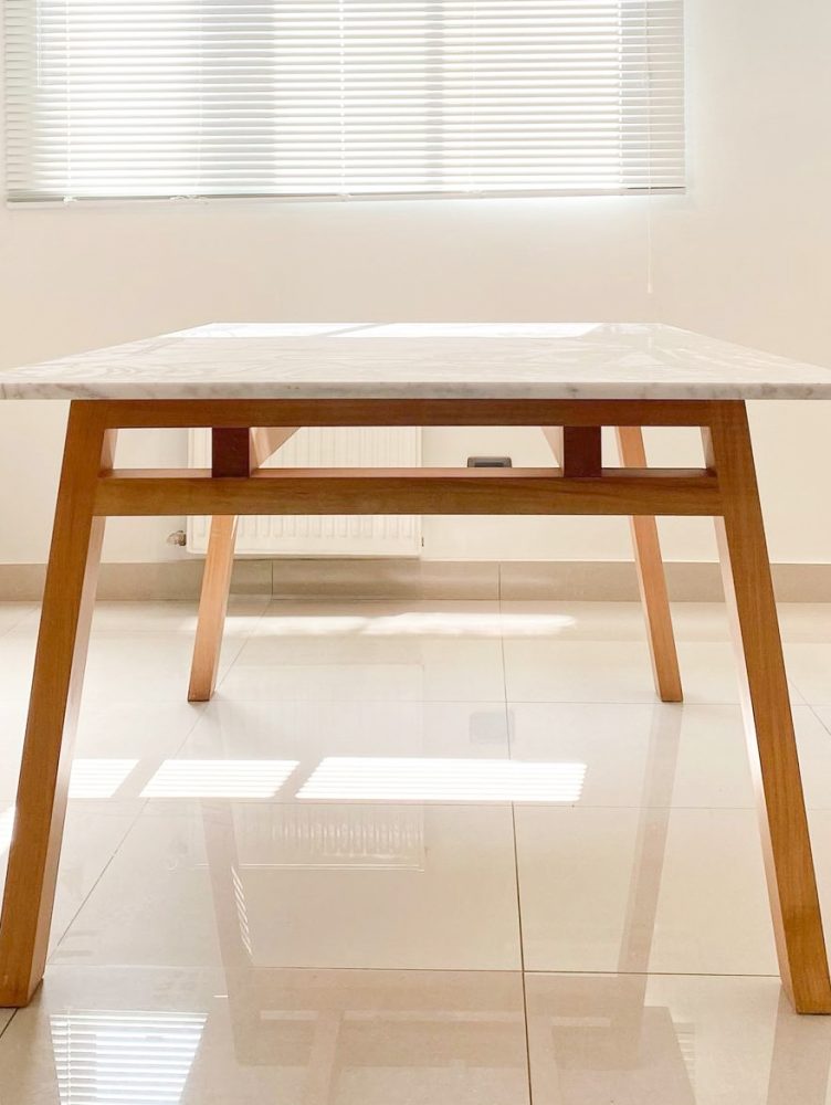 LOLO-MAGUIRRE-MARMOL-5Valesca-Bicicleta-B-N-2021