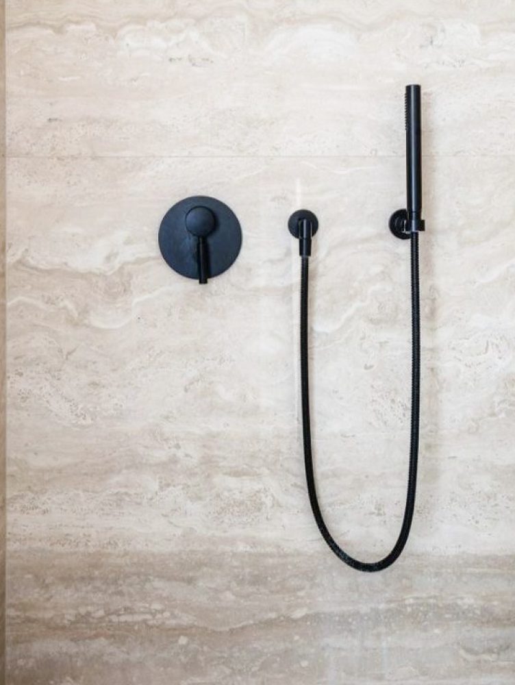 Marmol-CoggiolaValesca-Bicicleta-B-N-2021