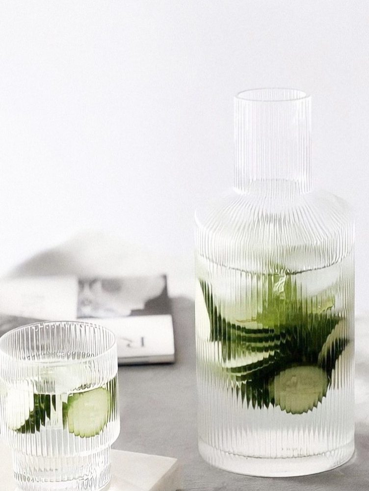 PAR-DE-COSASValesca-Bicicleta-B-N-2021