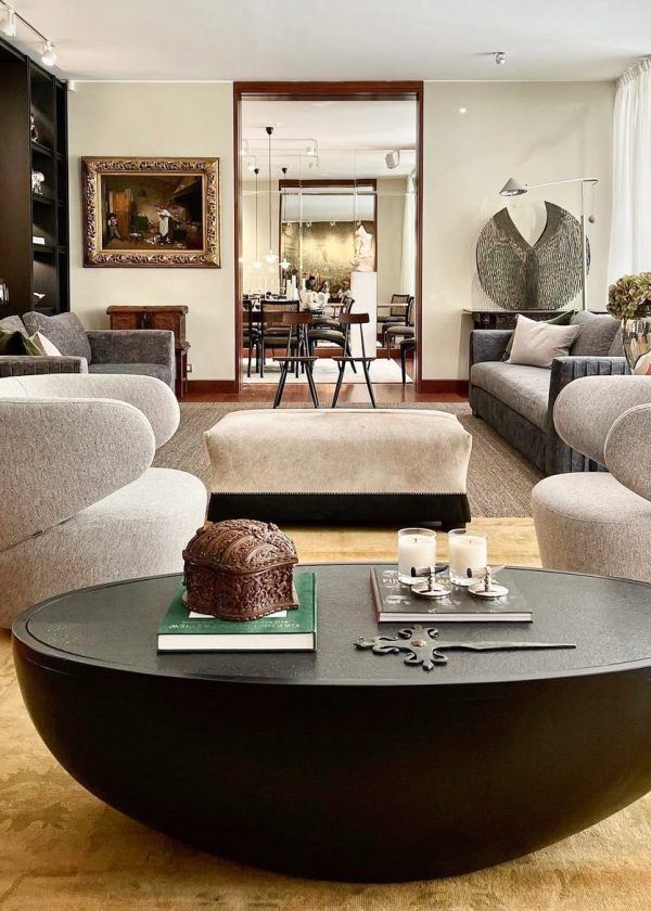 PAULA-UNDURRAGAValesca-Bicicleta-B-N-2021