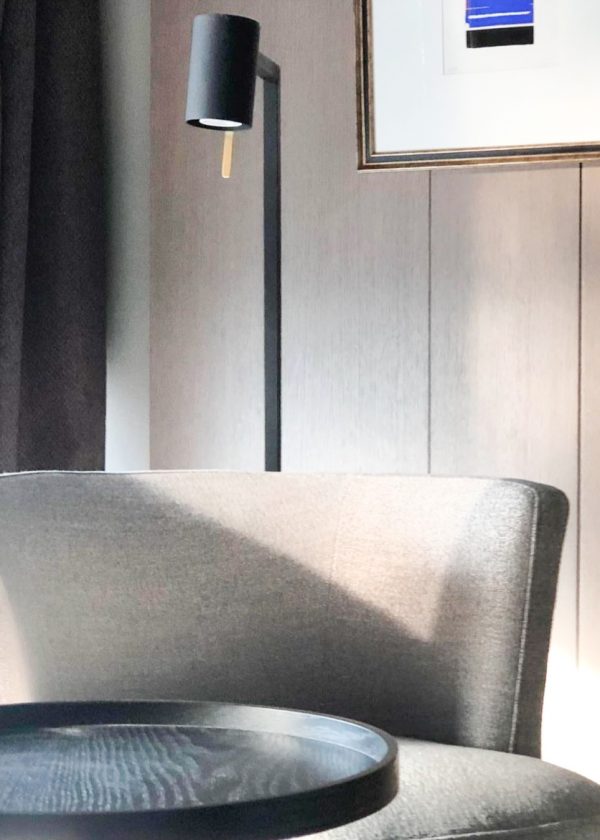 RENOVARE-DESIGN-3Valesca-Bicicleta-B-N-2021-1