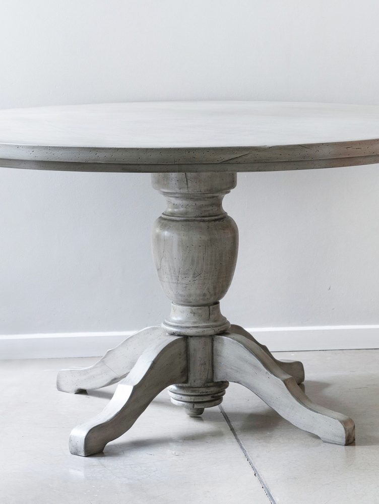 TU-MESA-REDONDA-6Valesca-Bicicleta-B-N-2021